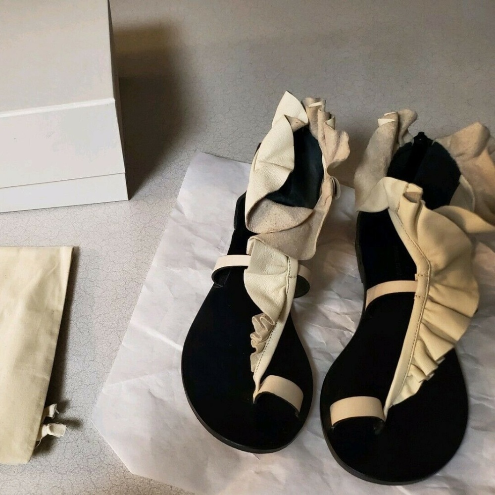 Isabel Marant Audry Ruffle-Trimmed Leather Sandals
